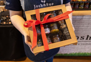 
                  
                    10pc gourmet condiments and ingredients in a gift hamper, Australian Made, gourmet food, Gourmet Food Hamper Australian, Ships Australia Wide, Award winning, gluten free gift basket, delivered Australia wide.
                  
                